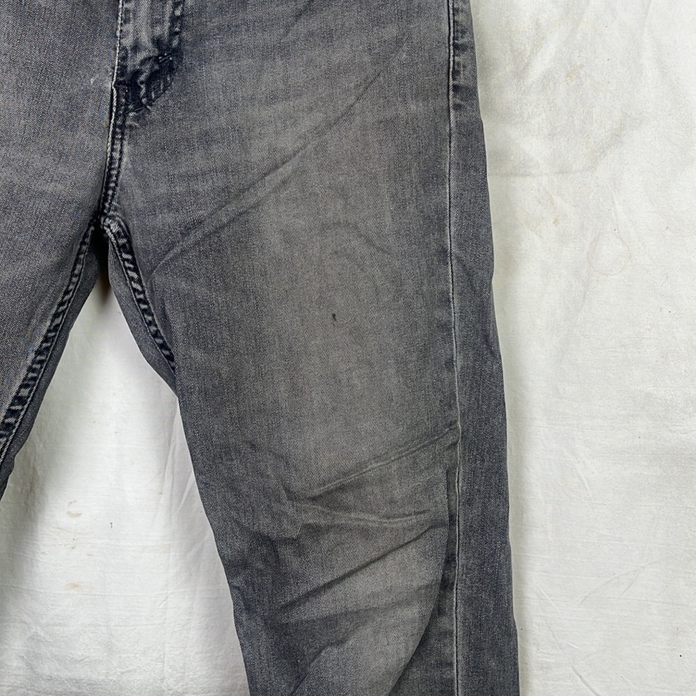Levi’s 511 - Picture 3 of 8